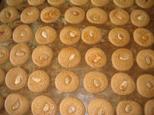 Almendrados
