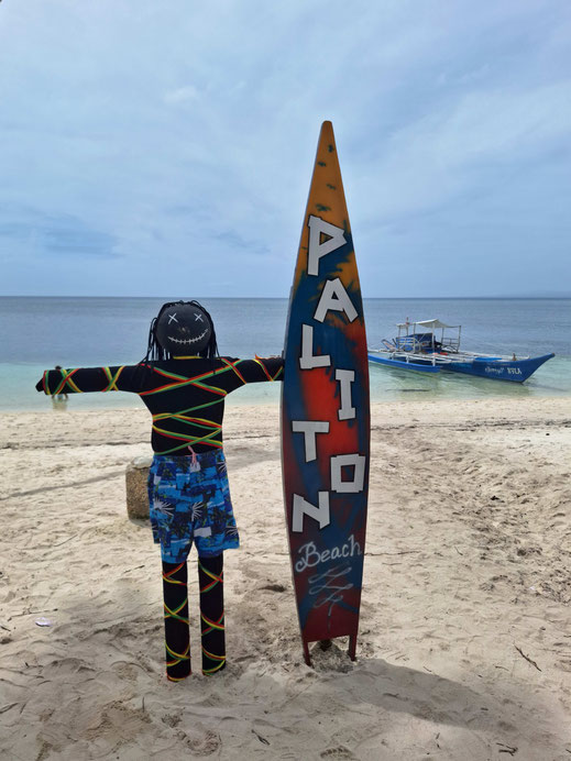 Siquijor, sur la plage de Paliton
