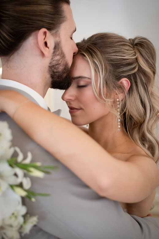 hochzeitslocation hessen, hochzeitsdienstleister, fine art wedding photography, editorial wedding, hochzeitsvideografie