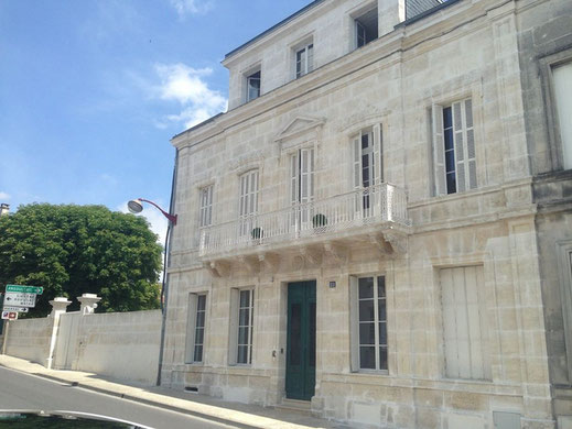 Nettoyage de façade à l'hydrogommeuse en charente (16)