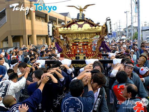 花畑大鷲神社：本社神輿渡御