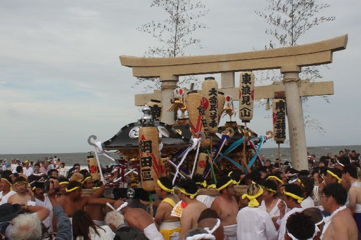 上総十二社祭り, 稚児行列, シオフミ,裸祭り,上総,玉前神社, 千葉県