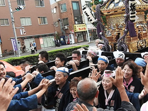 小野照崎神社大祭, 2年に一度,十七ヶ町会,連合神輿渡御