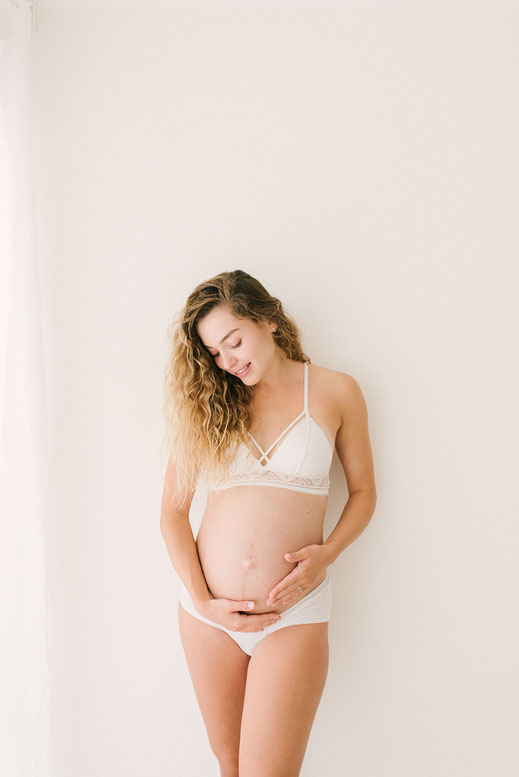 muriel-mees-photographie-photographe-Toulon- Solliès-Pont-Var-Photographe-Naissance-Var-Photographe-bébé-Var-Photographe-Nouveau-né-Var.jpg
