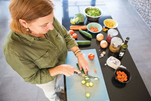 Fit und vital bleiben: Eine gesunde und ausgewogene Ernährung ist eine wichtige Voraussetzung.