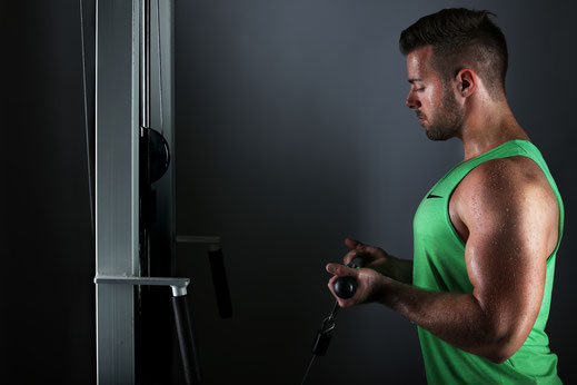 gym fitness bodybuilding under armour sport fotograf simon knittel maulbronn 