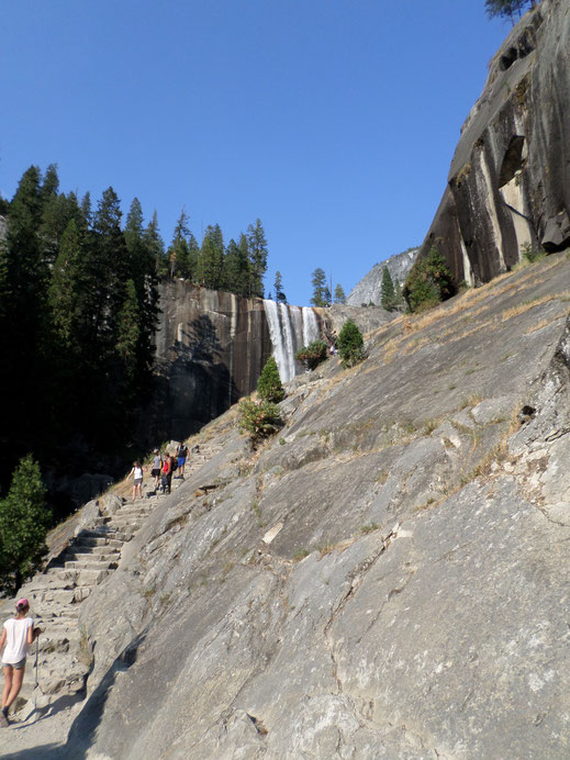 Montée à Vernal Falls