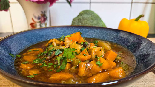 Gemüsesuppe aus dem Multikocher | Rezept