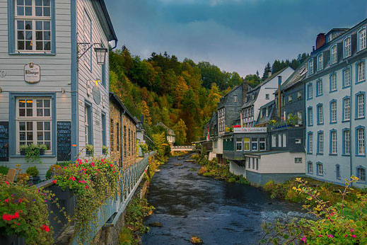 Blick über die Rur in Monschau © Jutta M. Jenning ♦ mjpics.de