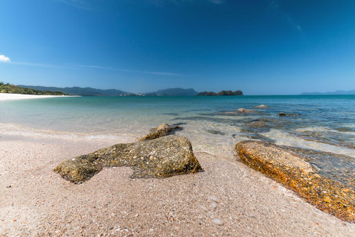 bucht-in-pulau-langkawi-tanjun-rhu-malaysia