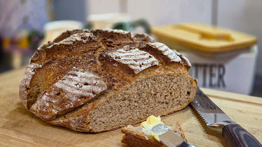 Einfaches Sauerteig-Mischbrot | Gelingt auch Einsteigern | Rezept