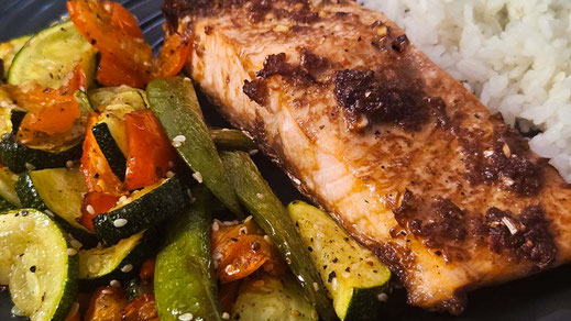 Schnelles Feierabendessen aus der Heißluftfritteuse | Rezept