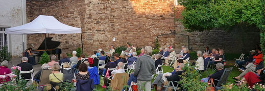 E-Hyun Hüttermann Kultursommer Nordhessen