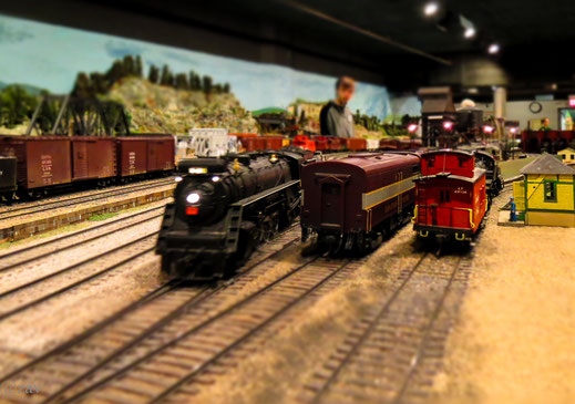 Andy Zav - The Model Railroad Club photos