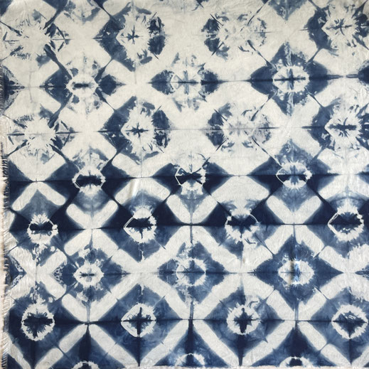 Indigo färben mit Indigovera Tinctoria. Workshop Wädenswil