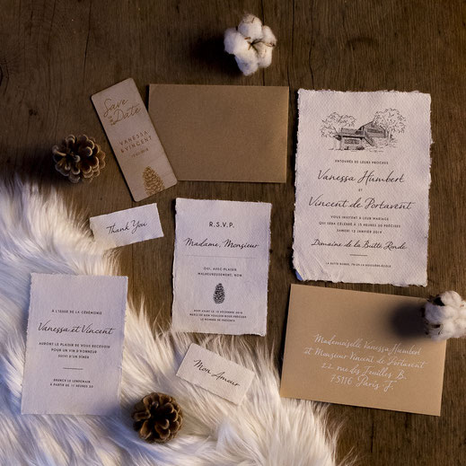 Papeterie de mariage hivernale sur-mesure avec du papier en coton et une calligraphie personnalisée (Callyane)