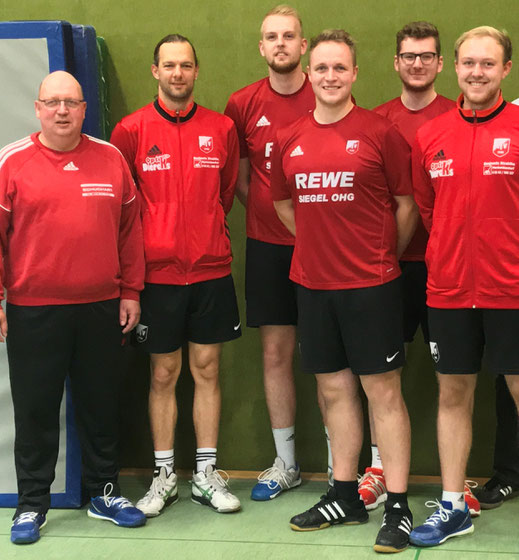 von links: Trainer Heinrich Reingardt, Denny Fink, Nils Wolter, Patrick Reingardt-Schaper, Marvin Sonnemann und Marius Schuchart