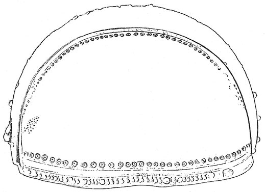 Fig. 11. Die Breitseite des Helmes vom Pferrsee im Germanischen Museum (Nürnberg).