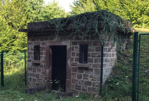 Ancien réservoirs de stockage de l'eau à Niderviller