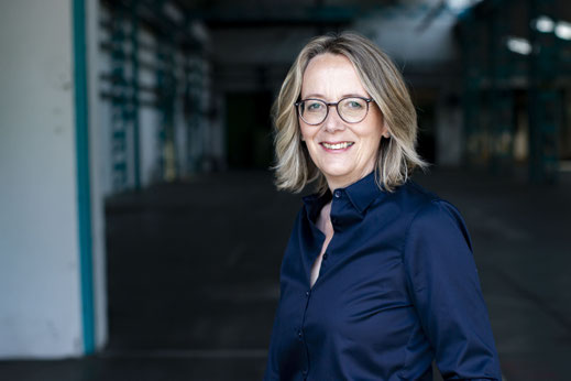 Foto Sabine Lansing, Expertin für serviceorientiertes Verhalten, Serviceorientierung, sicher und souverän auftreten