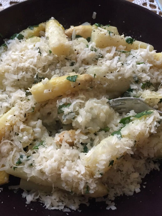 Spurenwechsler BLOG Gaumen Freuden Rezepte welt reisen schwarz