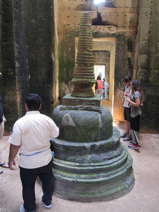 Im Innern findet sich zum Beispiel diese Stupa, Preah Khan, Kambodscha (Foto Jörg Schwarz)