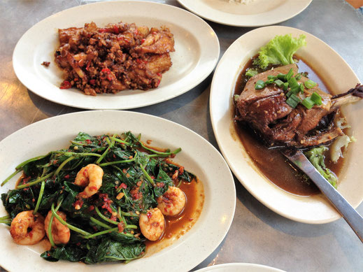 Es schmeckt genauso lecker, wie es aussieht... George Town, Penang, Malaysia (Foto Jörg Schwarz)