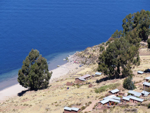 Unser Vorschlag Nr. 3: Wanderung auf den Gipfel der Halbinsel Capachica am Titicacasee, Peru (Foto Jörg Schwarz)