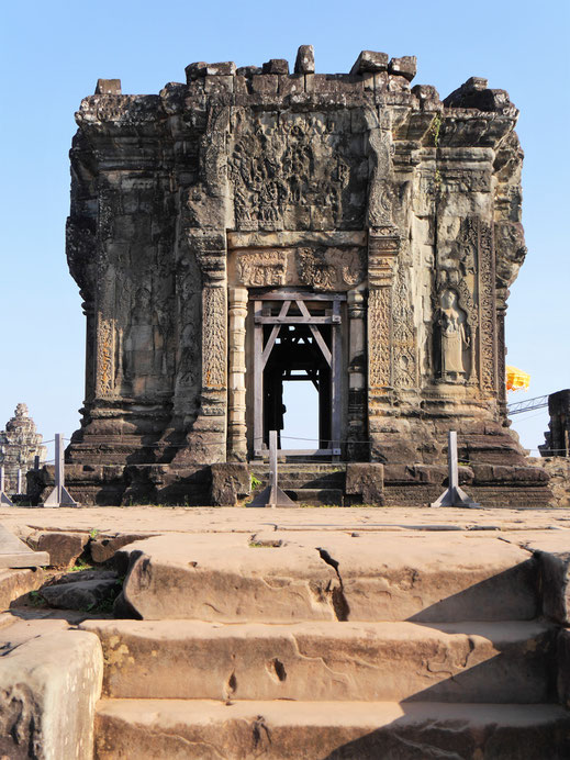 Der kleine Haupttempel im Zentrum von Phnom Bakheng, Kambodscha (Foto Jörg Schwarz)