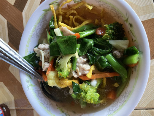 Unsere Lieblingssuppe in Mae Hong Son , Thailand (Foto Jörg Schwarz)