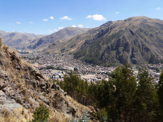 Wenn man das Waldstück verlassen hat... Huancavelica, Peru (Foto Jörg Schwarz)