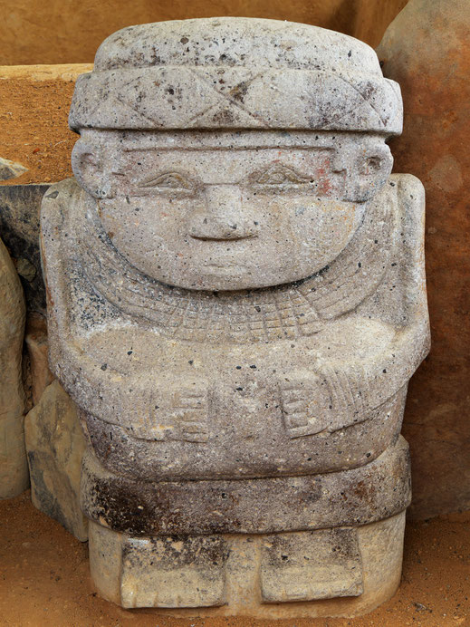 Ein weiteres Exemplar mit weich gezeichneten Augen... San Augustin, Kolumbien (Foto Jörg Schwarz)