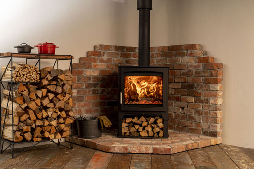 決まりました FF式ペレットストーブ もだんろ 近藤鉄鋼 検：薪・暖炉・暖房