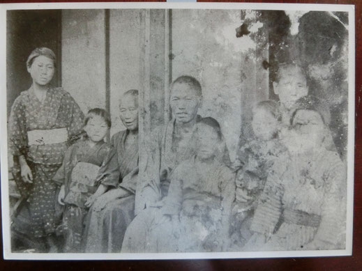 写真 1900年(明治33年)ー1908年(明治41年) - ホーム