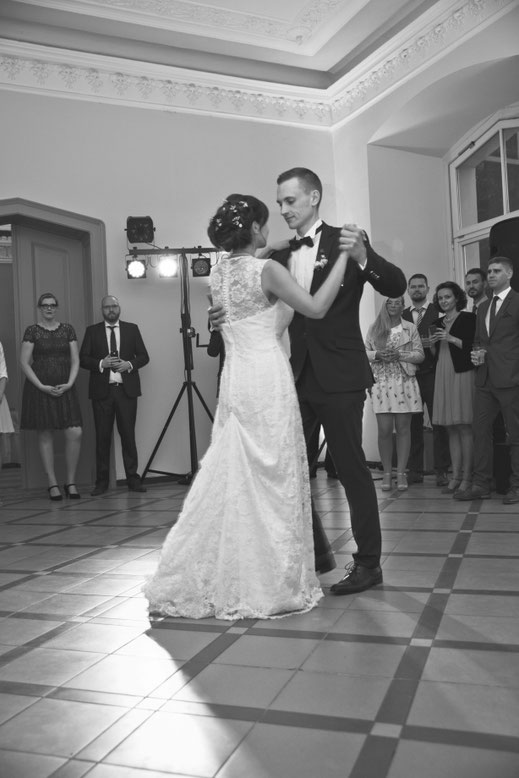 Hochzeitsfotograf Berlin Brandenburg Schloss Kröchlendorff Barnim Uckermark Wedding vintage Hochzeit Hochzeitsfotografie