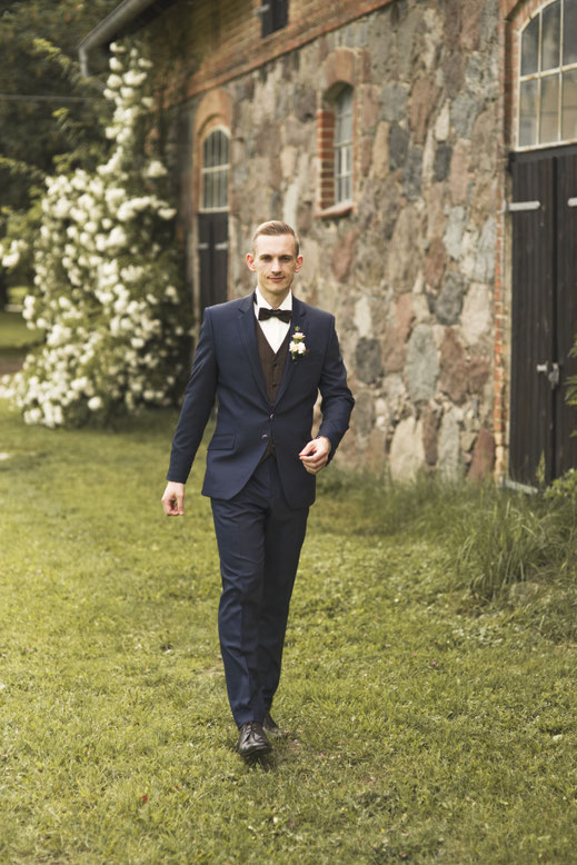 Hochzeitsfotograf Berlin Brandenburg Schloss Kröchlendorff Barnim Uckermark Wedding vintage Hochzeit Hochzeitsfotografie
