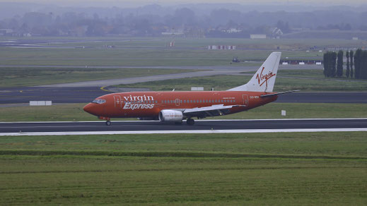 --- Boeing 737-300 --- OO-VEH (*1) --- First Flight: 1998 --- MSN: 28571 --- Brussels National (BRU - EBBR) 2004