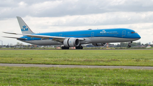 ---- Boeing 787-10 ---- PH-BKC ---- First Flight: 2019 ---- MSN: 42503 ---- Amsterdam Schiphol (AMS - EHAM) 2024