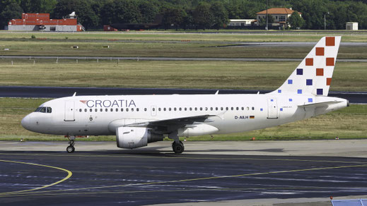 ---- Airbus A319-100 --- D-AILH --- First Flight: 1997 --- MSN: 641 ---- Frankfurt Rhein-Main (FRA - EDDF) 2005
