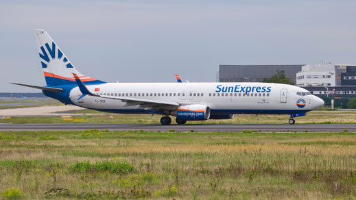 - Boeing 737-800"Split Scimitar Winglets" -- TC-SOV -- First Flight: 2010 - MSN: 40776 -- Frankfurt Rhein-Main (FRA - EDDF) 2023