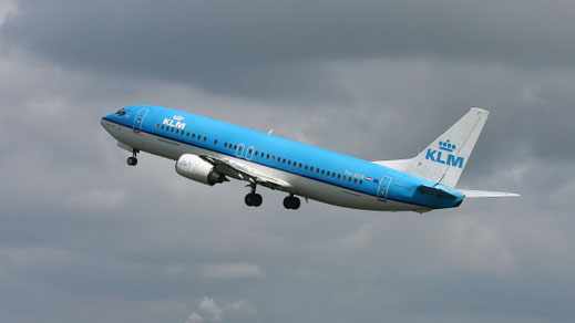 --- Boeing 737-400 --- PH-BDR --- First Flight: 1989 --- MSN: 24514 --- Amsterdam Schiphol (AMS - EHAM) 2005