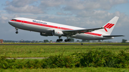 --- Boeing 767-300ER --- PH-MCL --- First Flight: 1992 --- MSN: 26469 --- Amsterdam Schiphol (AMS - EHAM) 2005