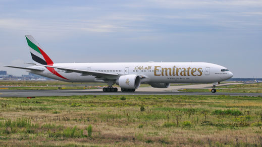 --- Boeing 777-300ER --- A6-EPF --- First Flight: 2015 --- MSN: 42325 --- Frankfurt Rhein-Main (FRA - EDDF) 2023