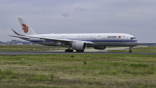 ---- Airbus A350-900 --- B-322H --- First Flight: 2021 --- MSN: 465 ---- Frankfurt Rhein-Main (FRA - EDDF) 2023