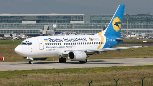 --- Boeing 737-500 --- UR-GAK --- First Flight: 1992 --- MSN: 26075 --- Frankfurt Rhein-Main (FRA - EDDF) 2007