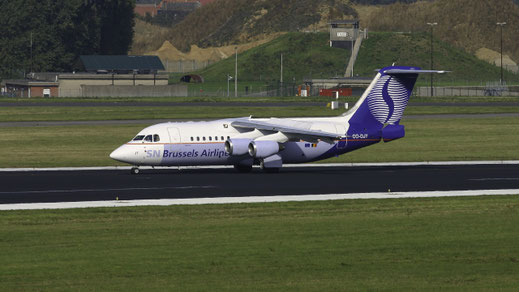 ---- BAe Avro RJ85 ---- OO-DJT ---- First Flight: 1996 ---- MSN: 2294 ---- Brussels National (BRU - EBBR) 2004