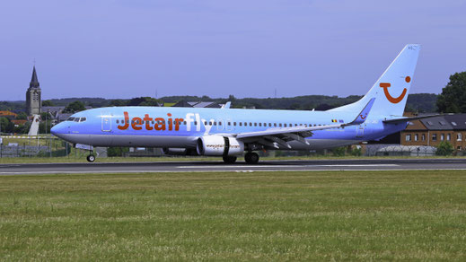 "Boeing" "737" "737-800" "  "OO-JAQ" "2009" "35148" "BRU" "EBBR" "2017"