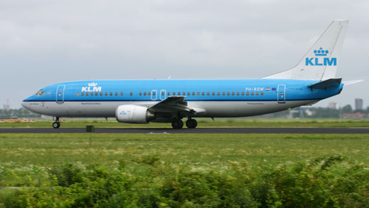 --- Boeing 737-400 --- PH-BDW --- First Flight: 1990 --- MSN: 24858 --- Amsterdam Schiphol (AMS - EHAM) 2005