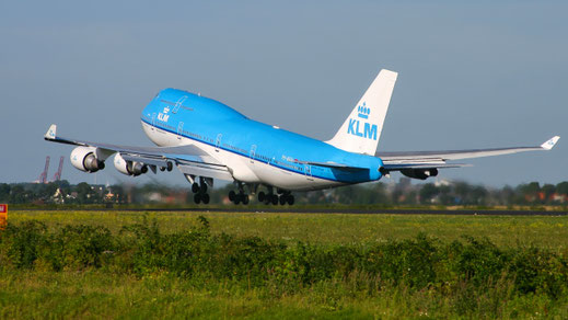 --- Boeing 747-400M --- PH-BFU --- First Flight: 1997 --- MSN: 28196 --- Amsterdam Schiphol (AMS - EHAM) 2005