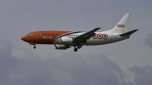 --- Boeing 737-300SF --- OO-TNE --- First Flight: 1986 --- MSN: 23535 --- Brussels National (BRU - EBBR) 2006